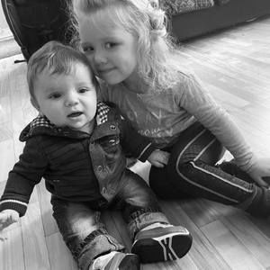 Meet your Posher, Danika